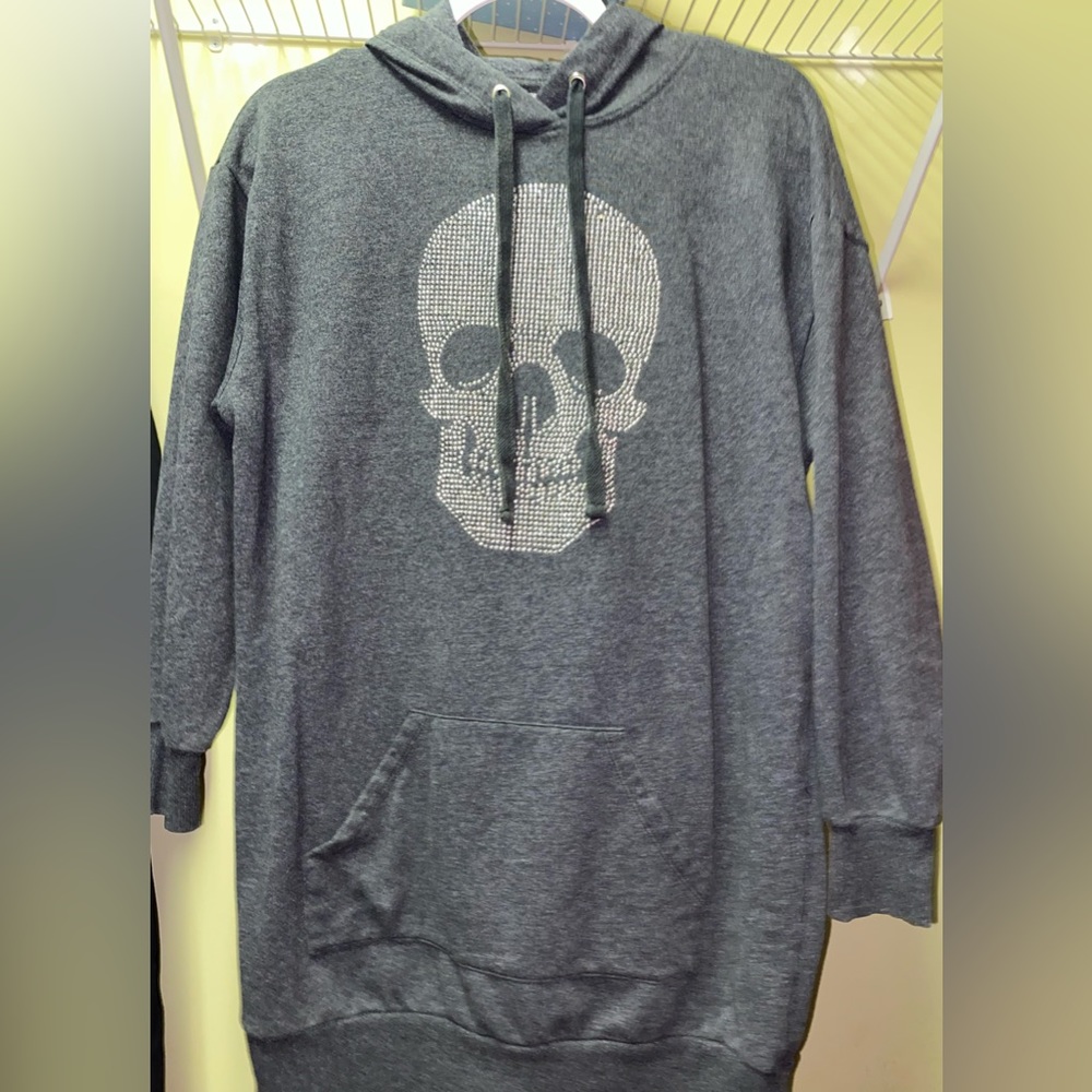 Hoodie Size XS 1 Juniors Skull
